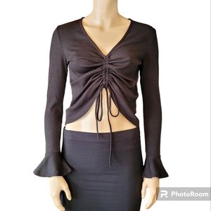 Design Lab Ruched Crop top with Flare Sleeves in black Medium
